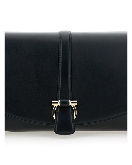 Ferragamo Black Shoulderbags