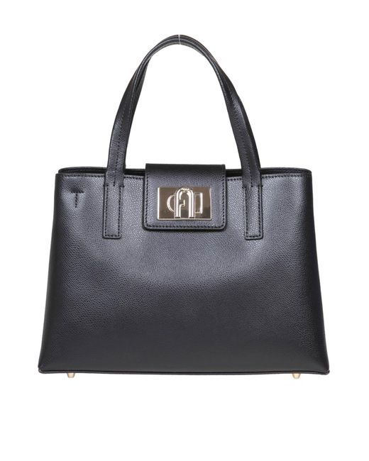 Furla Black Leather Bag To Be Carried