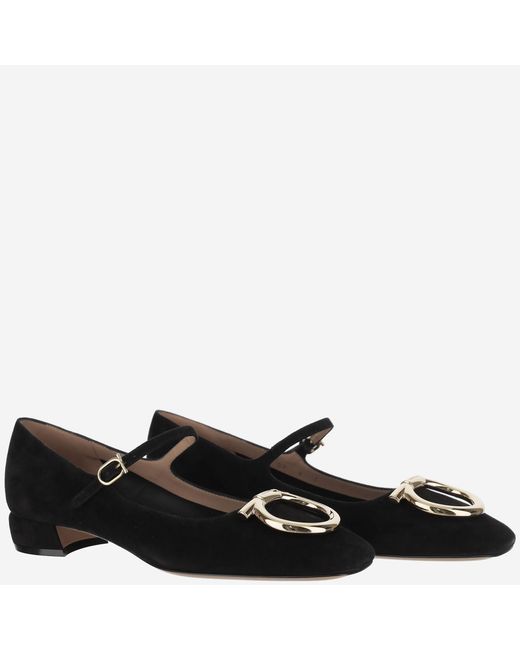 Ferragamo Black Leather Ballerinas