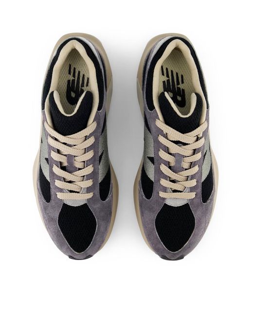 New Balance Black Wrpd Runner 'Magnet' Sneakers for men