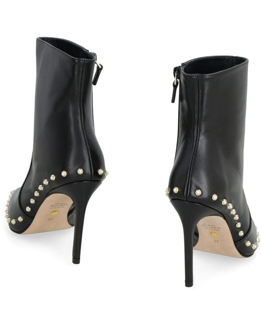 Stuart Weitzman Black Leather Pointy-Toe Ankle Boots Cowhide