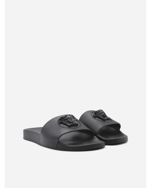 la medusa slippers
