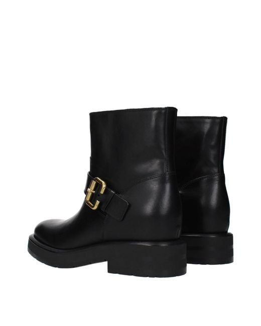Chloé Black Leather Ankle Boots