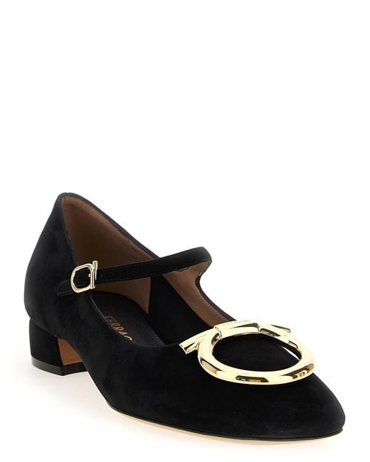 Ferragamo Black Leather Ballerinas