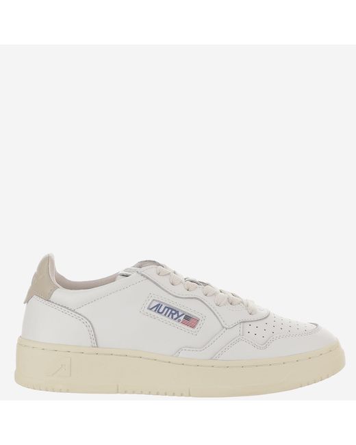 Autry White Leather Sneakers Medalist Low Trainers