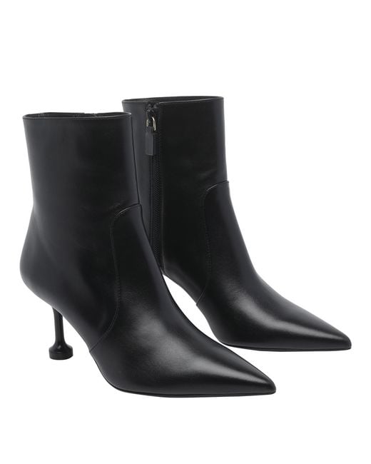 Stuart Weitzman Black Boots Calf Leather/Leather Sole