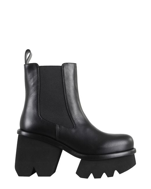 Paloma Barceló Black Elvia Ankle Boot With Round Toe