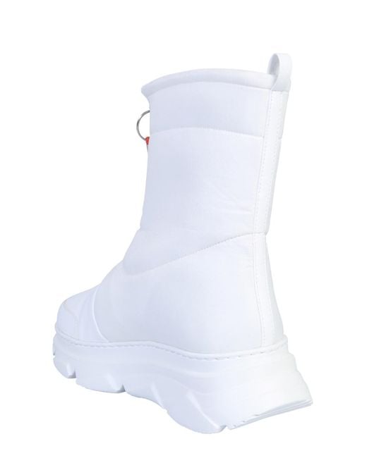 Forward White Leather Boot With Rubber Sole