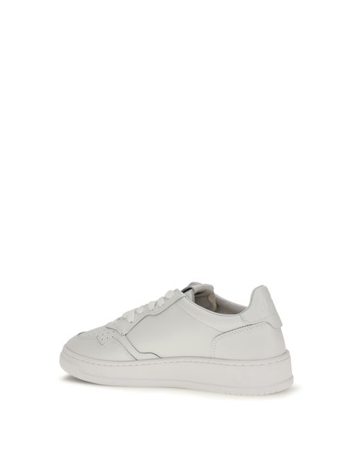 Autry White Sneakers Medalist Low Trainers for men