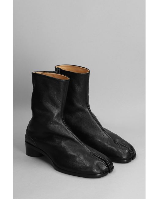 Maison Margiela Tabi Ankle Boots In 