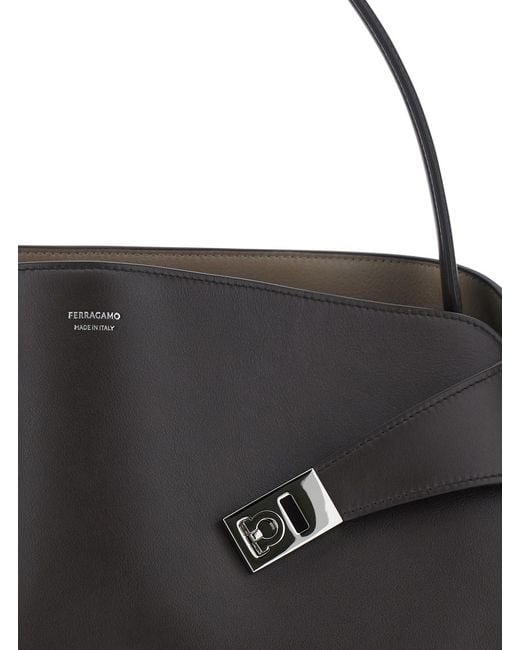 Ferragamo Black Shoulder Bag Hug Media Leather
