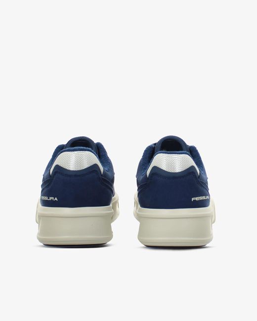 Fessura Blue Stride 01