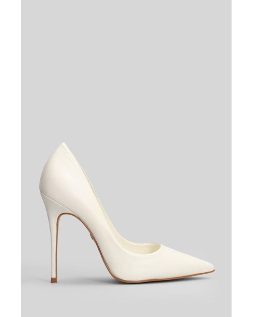 Carrano White Pumps