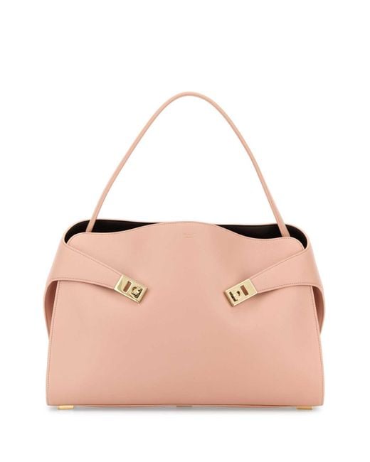ショルダーバッグ・ポシェット Salvatore Ferragamo Pink Leather Large Hug Soft Shoulder Bag Ferragamo Salvatore Leather Large Hug Soft Shoulder Bag in