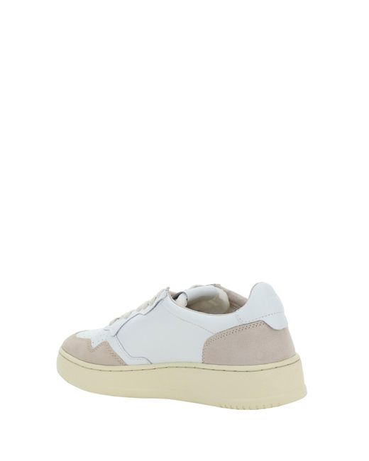 Autry White Medalist Low Sneakers