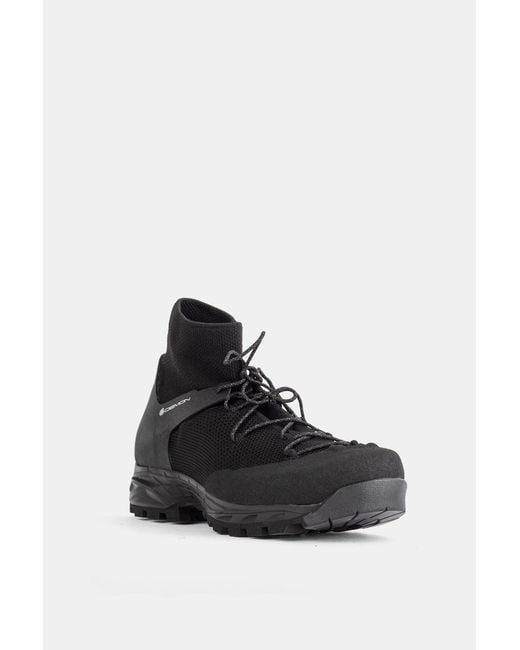 Demon Black Fasson Tech Sneaker for men