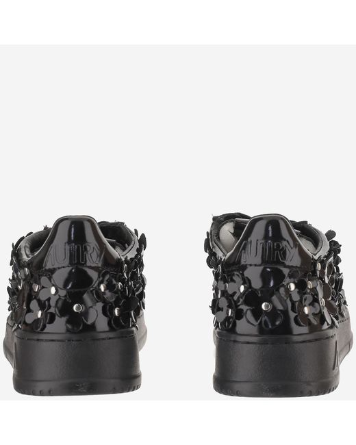 Autry Black Sneakers Medalist Low Leather Trainers