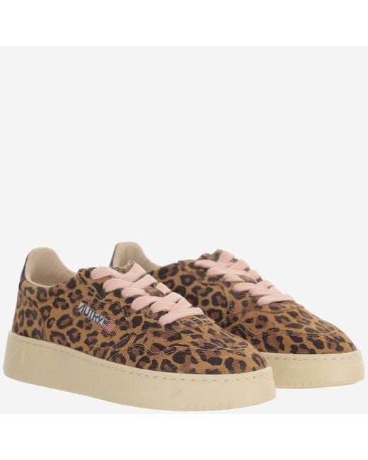 Autry Brown Sneakers Medalist Low Suede Leather Trainers