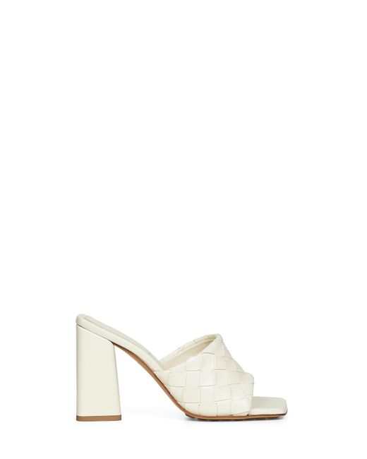 Bottega Veneta White Intrecciato Leather Parco Mules Sandals