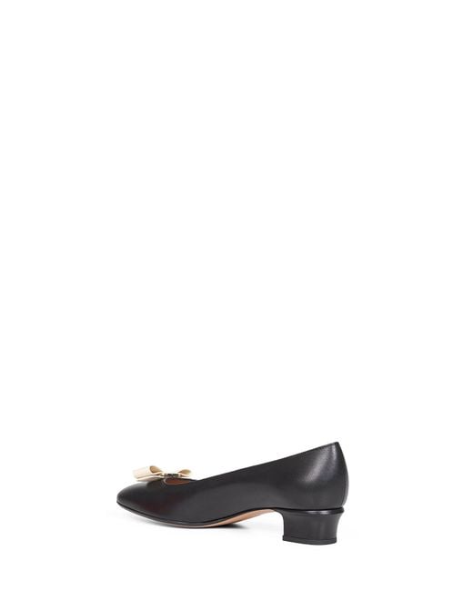 Ferragamo White And Mascarpone Leather Vara Bow Pumps Calf Ballerina Shoes