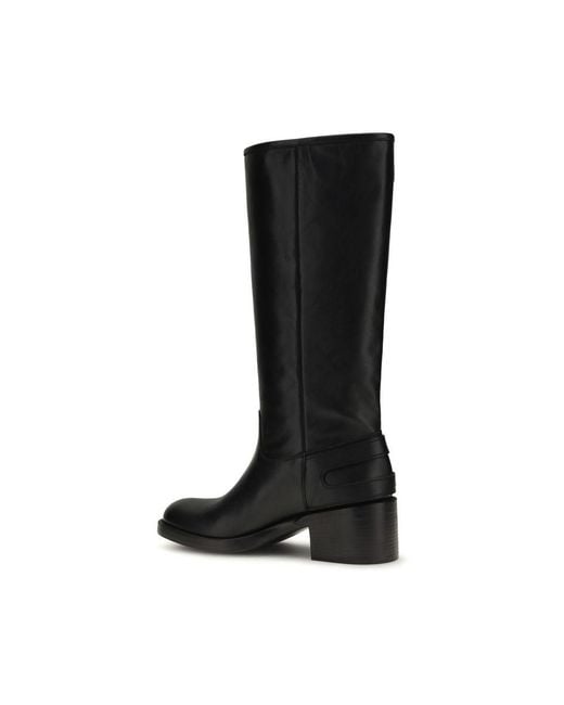 Chloé Black Calf Leather Bos Taurus Flat Boots