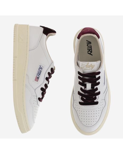 Autry White Leather Sneakers Medalist Low Cow Trainers