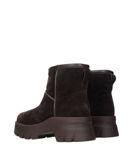Gianvito Rossi Black Leather Ankle Boots