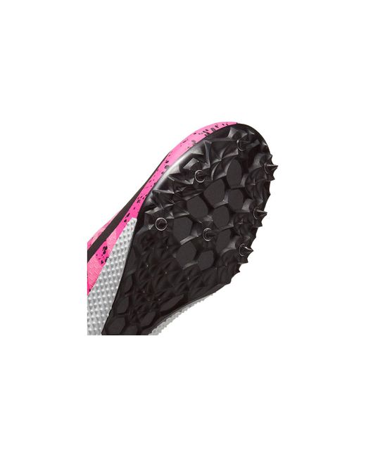 pink running spikes