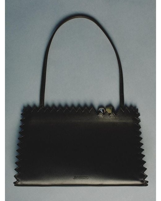 Salone di Jacquemus in Black