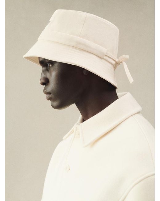 Le Bob Gadjo Jacquemus en coloris White
