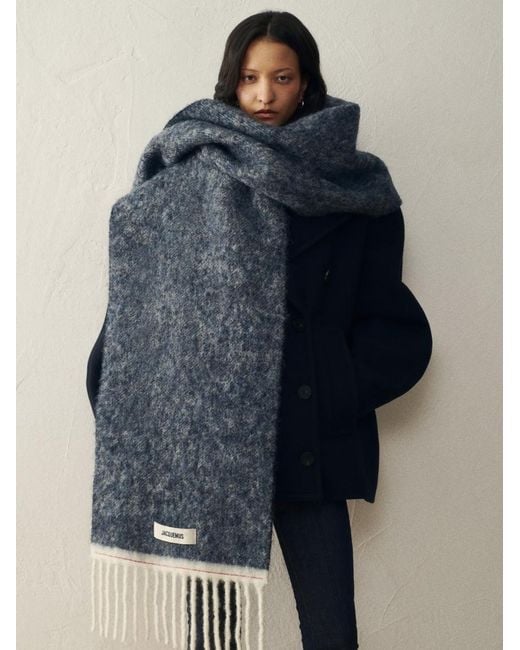 L'Écharpe Carro Jacquemus en coloris Blue