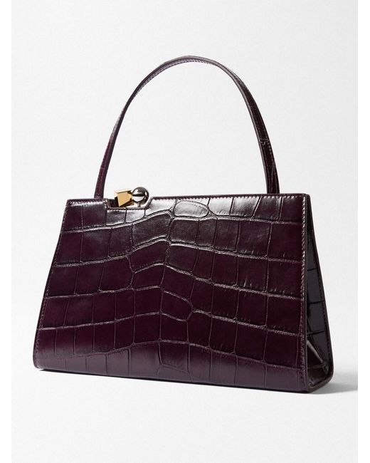 Salone di Jacquemus in Purple