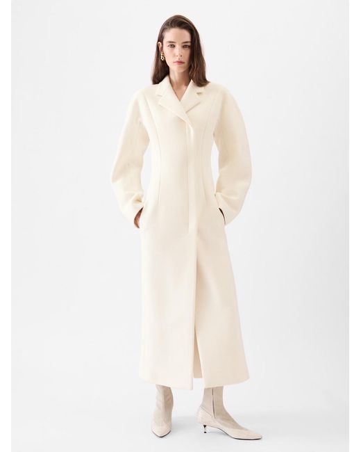 Jacquemus Natural The Curvo Coat