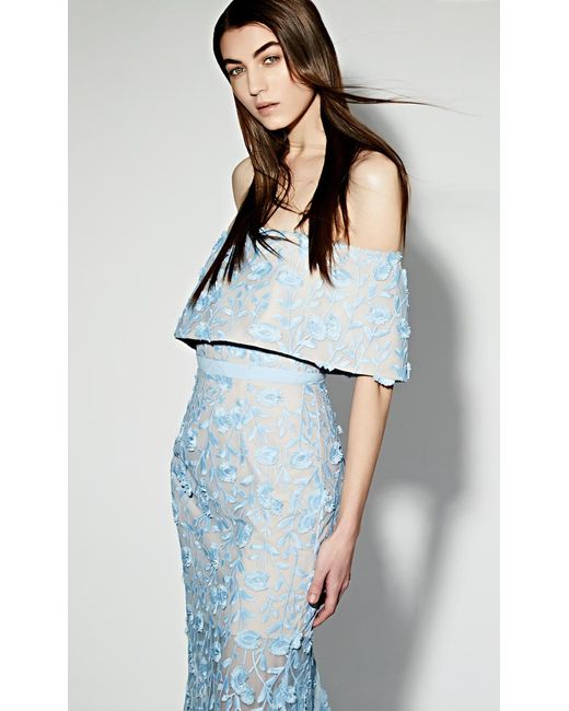 Victoria All Over Lace Strapless Midi Dress – Jarlo London
