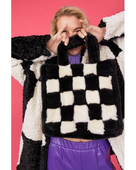 Jayley Pink Oversized Mocha And Cream Checkered Coat