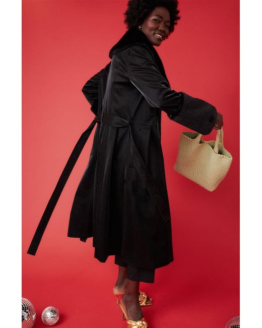 Jayley Red Trench Style Belted Coat With Faux Fur Cuffs And Collar S