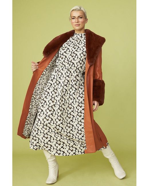 Jayley Green Trench Style Belted Coat With Faux Fur Cuffs And Collar S