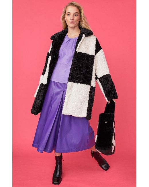 Jayley Pink Oversized Mocha And Cream Checkered Coat