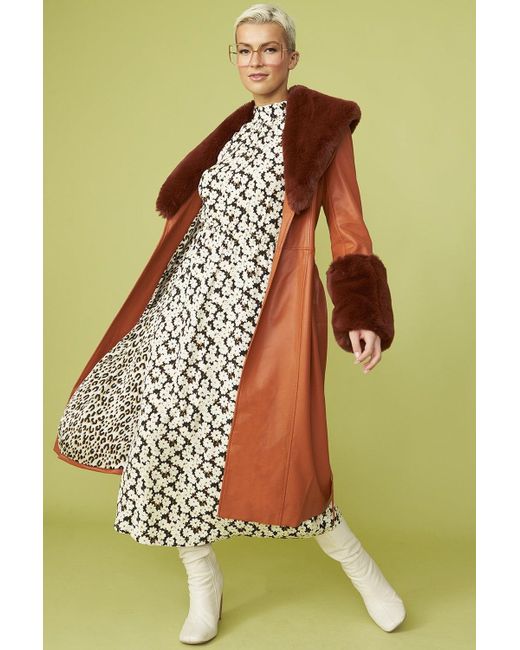 Jayley Green Trench Style Belted Coat With Faux Fur Cuffs And Collar S