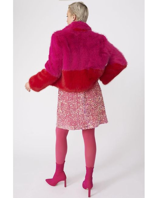 Jayley Red And Bamboo Faux Fur Two Tone Double Cropped Coat Size