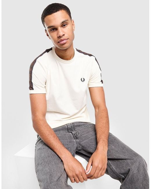 T-Shirt Tape Fred Perry pour homme en coloris Gray