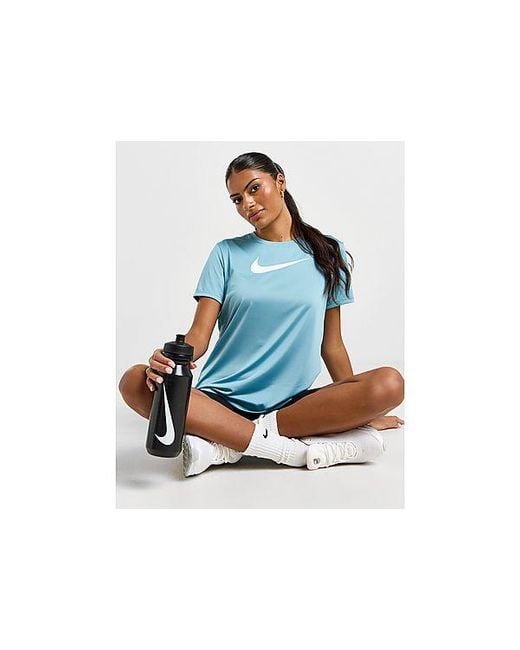 Nike Blue Training Swoosh Short Sleeve T-shirt