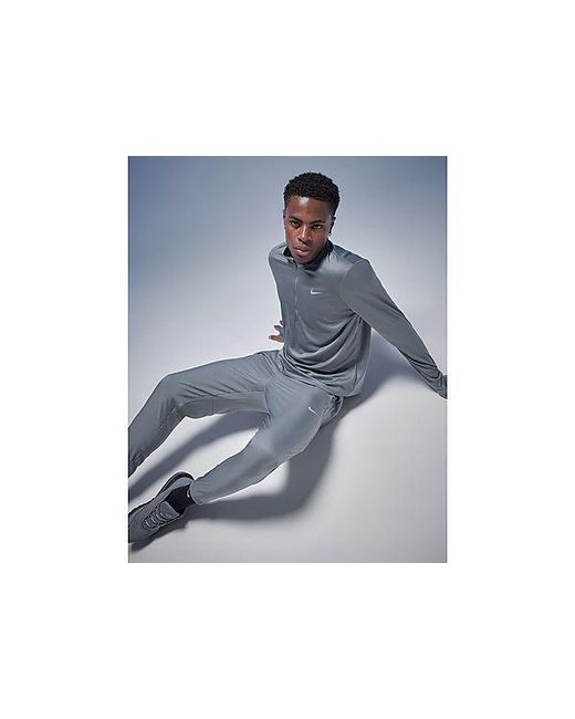 Nike Black Challenger Woven Track Pants for men