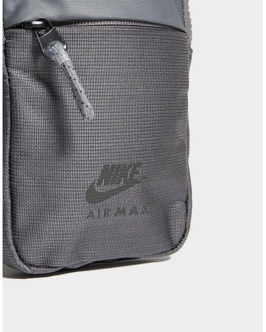 air max hip pack