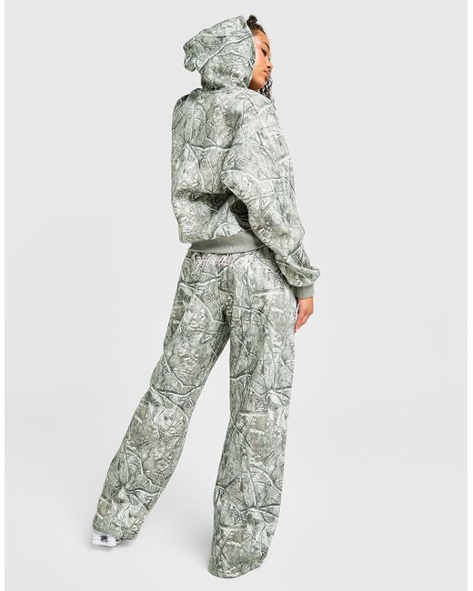 Woodland All Over Print Wide Joggers di Hoodrich in Black