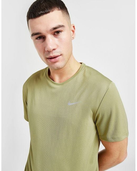Nike Miler Dri-fit Short Sleeve T-shirt in Green for Men | Lyst UK