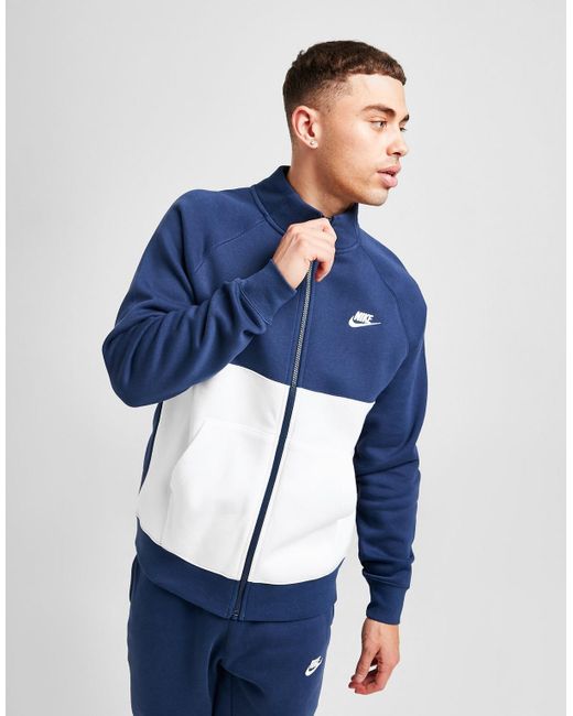 nike chariot fleece