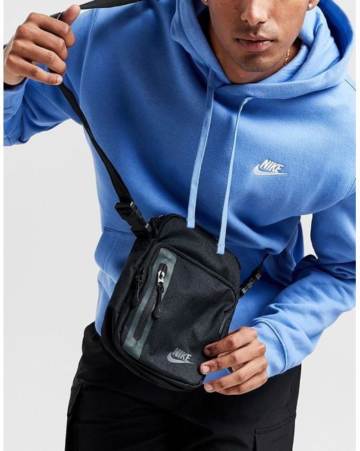 Elemental Premium Borsa a tracolla di Nike in Black
