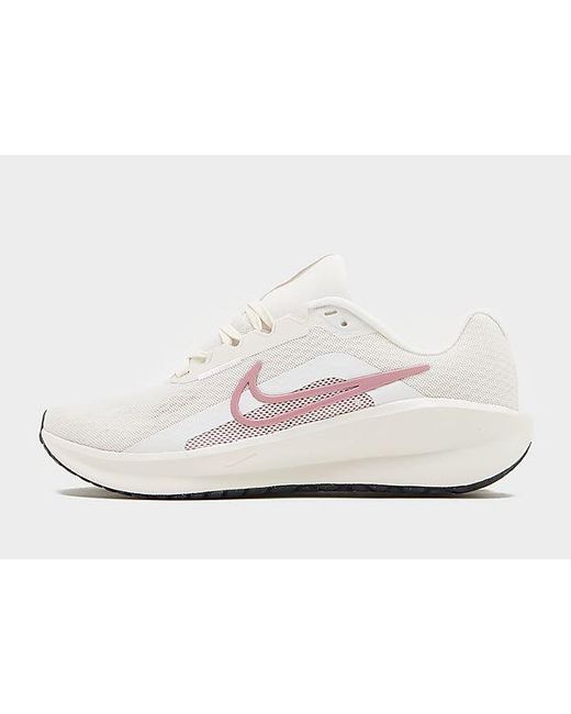 Downshifter 13 di Nike in Black