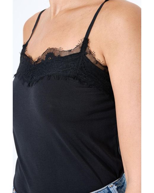 Garcia Singlet in het Black